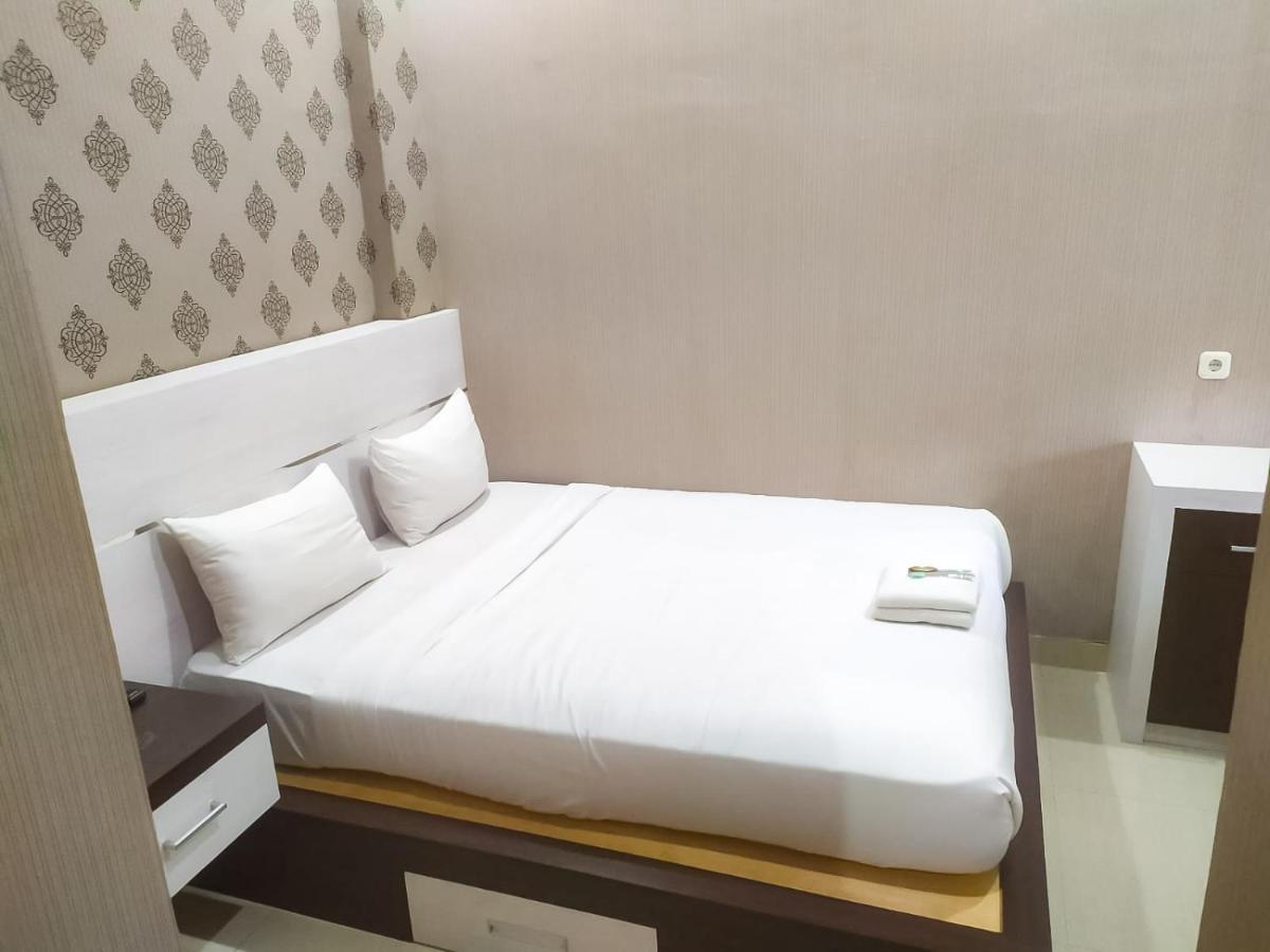 Reddoorz Syariah Near Sultan Syarif Kasim II Airport Hotel Pekanbaru Exterior photo
